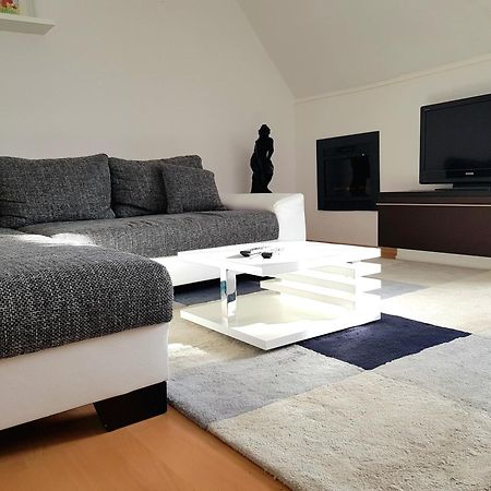 Apartment Am Suedpark Erfurt - Inkl Garten Mit Sitzlounge - Zentrumsnah Extérieur photo