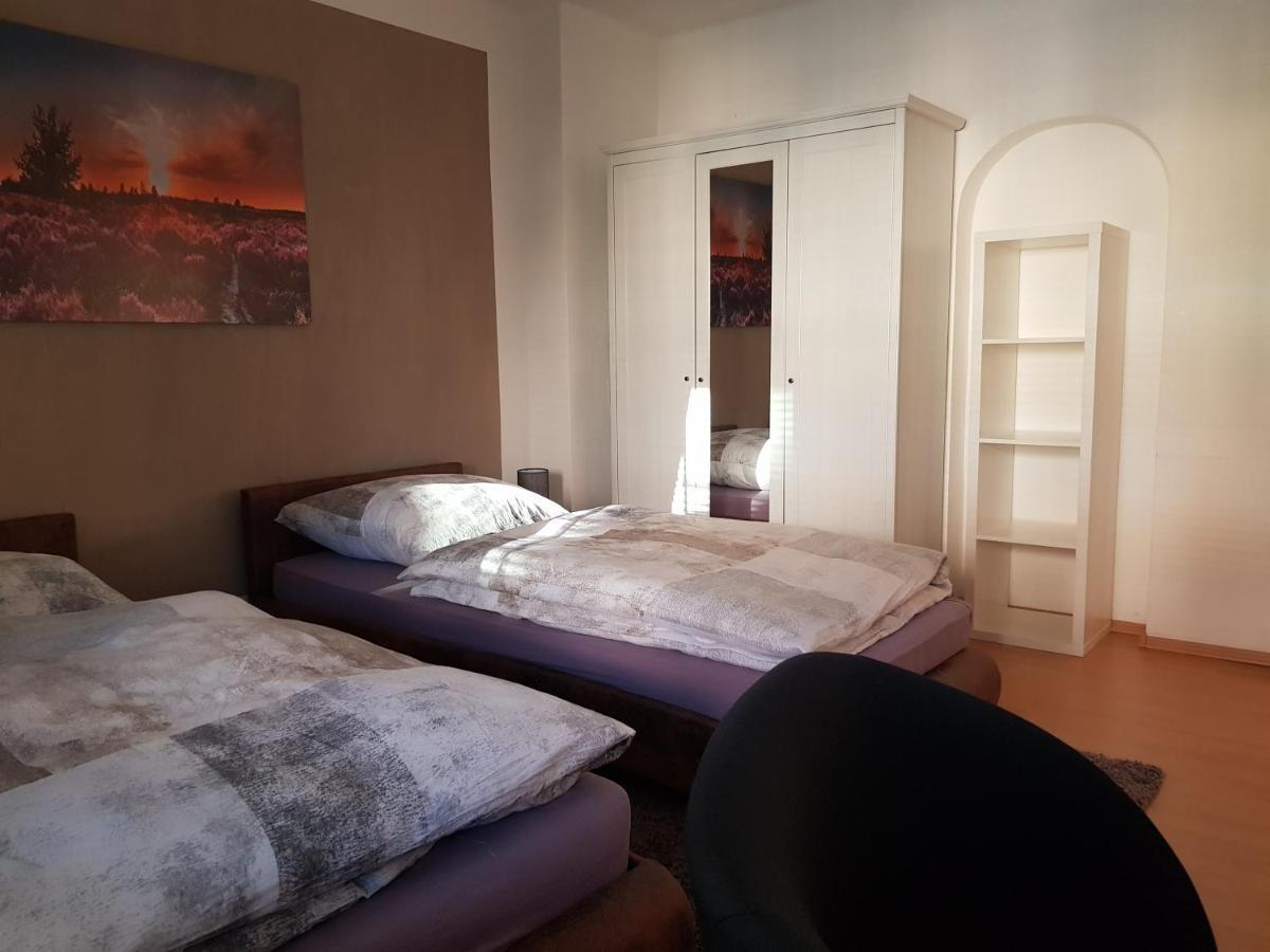 Apartment Am Suedpark Erfurt - Inkl Garten Mit Sitzlounge - Zentrumsnah Extérieur photo
