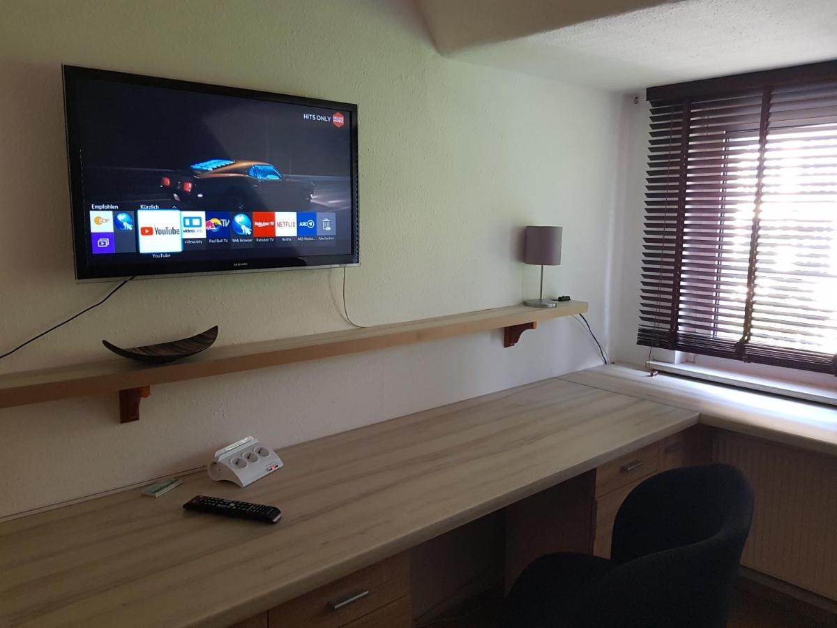 Apartment Am Suedpark Erfurt - Inkl Garten Mit Sitzlounge - Zentrumsnah Extérieur photo